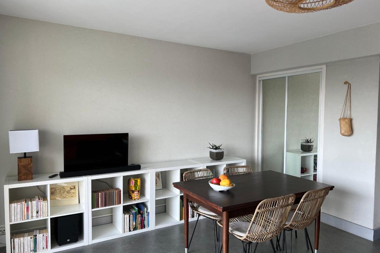 Le Neptune Appartement T2 Tout Confort Au Calme Et A Deux Pas De La Plage Le Grau-du-Roi Kültér fotó
